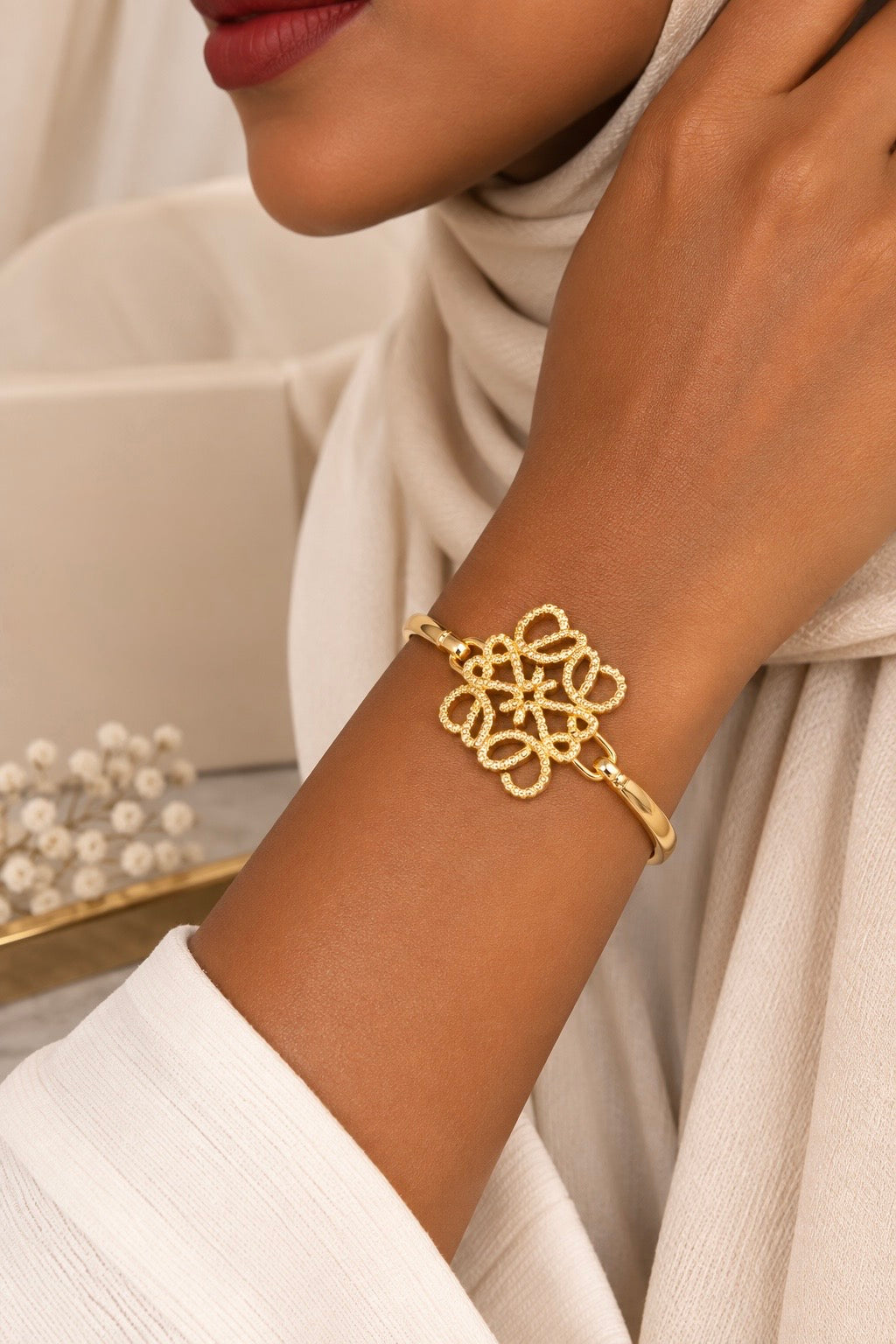 Ensemble bracelet boucles d’oreilles Loewe