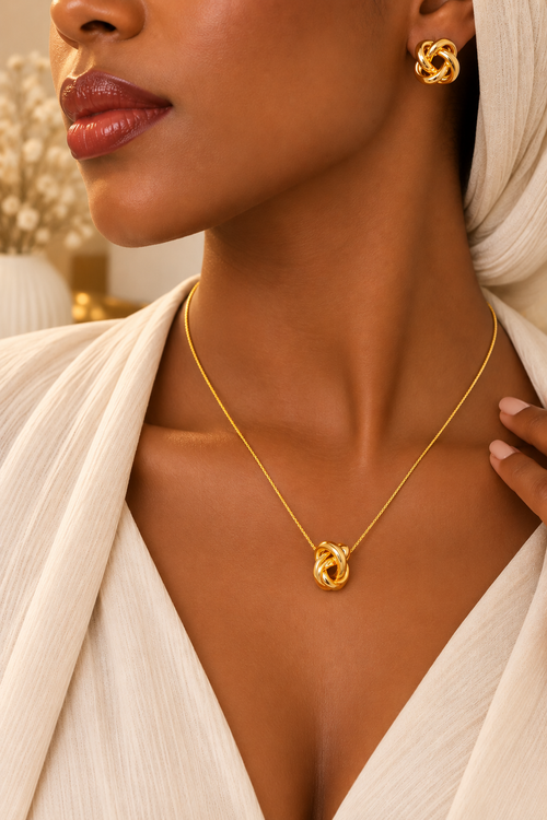 Ensemble collier et boucles d’oreilles
